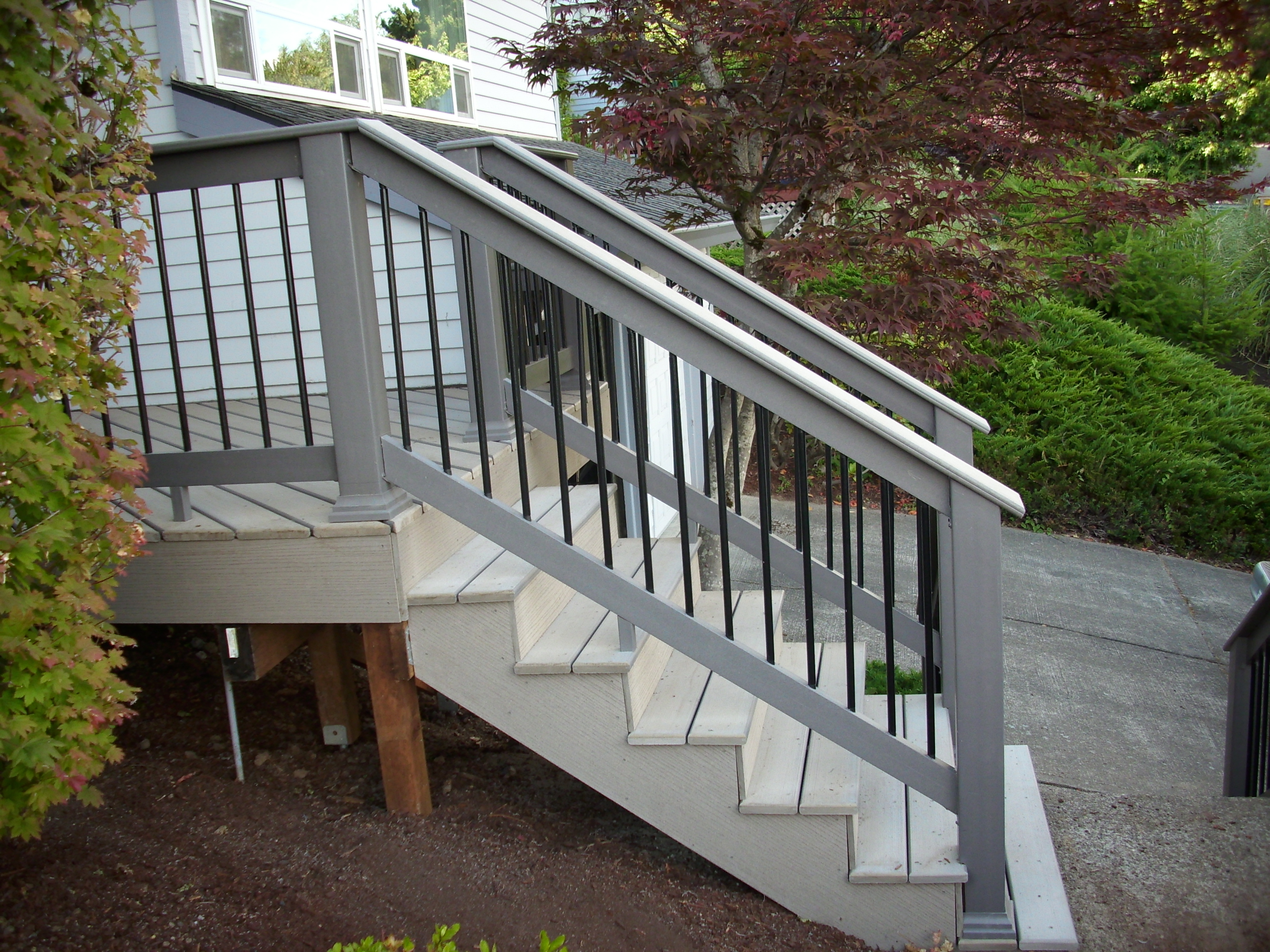 Timbertech Porch with Builder Rail | Deck Masters, LLC