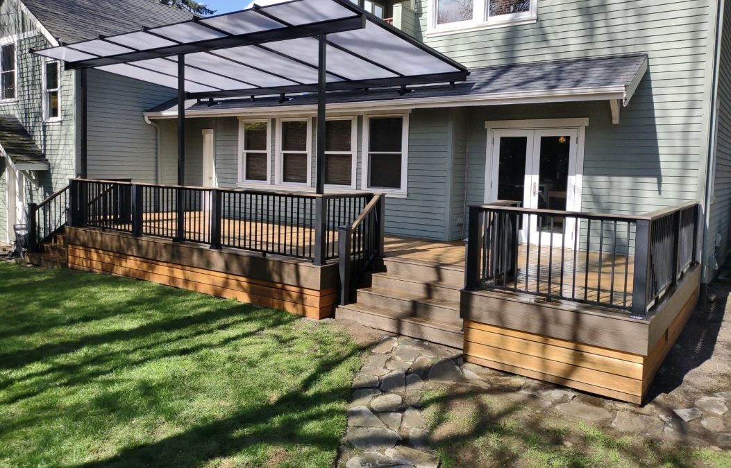 Trex deck in Havana Gold and Spiced Rum colors