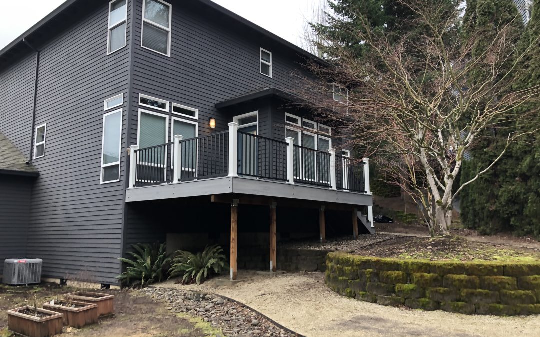 Rainier color Trex deck