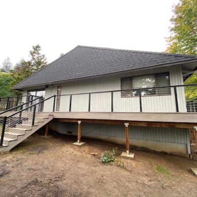 Trex Biscayne deck with cable railing