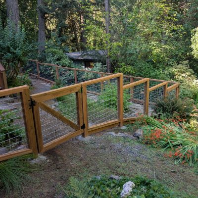 Stepped down Hog Panel fence