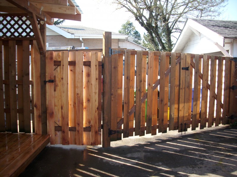 Recycled material gates