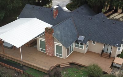 Havana Gold Trex Deck with Built-In Benches and Acrylite Cover